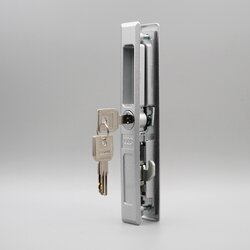 มือจับกุญแจบานเลื่อน ยี่ห้อ CCC สีบรอนซ์