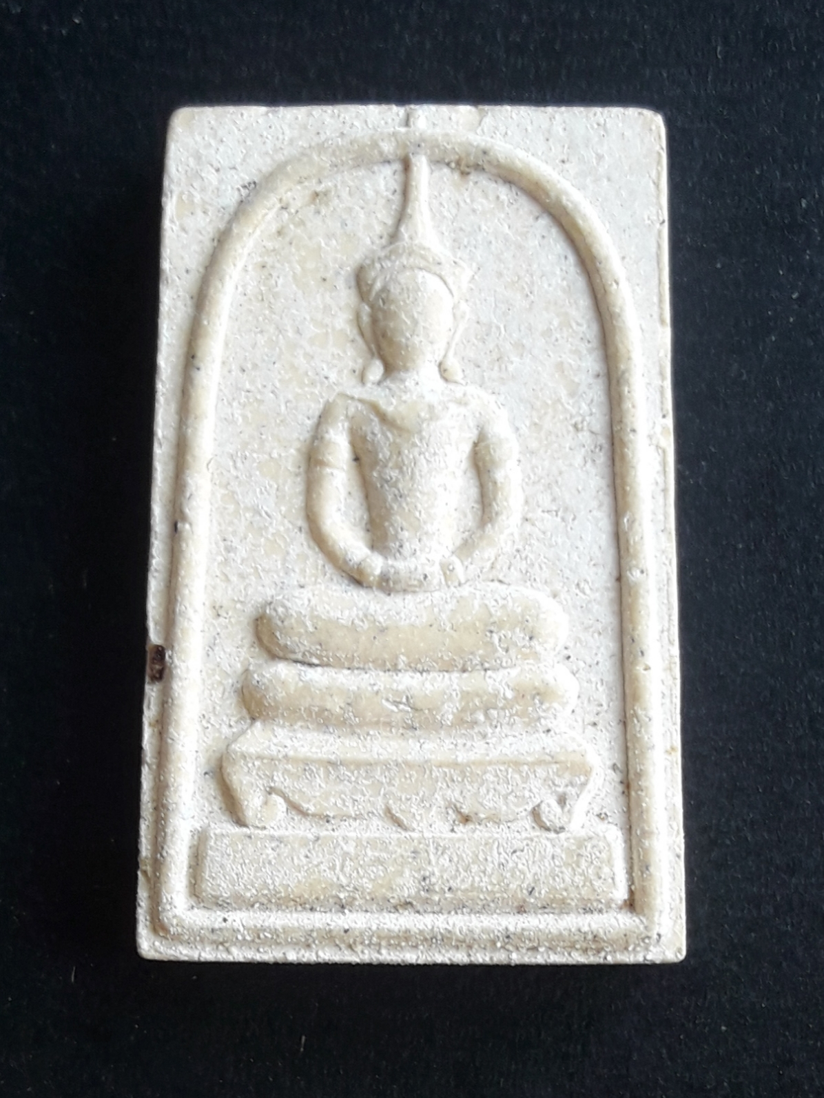 พระสมเด็จ วัดช้าง พิมพ์พระพุทธ เนื้อผง หลังปั๊มช้างแดง