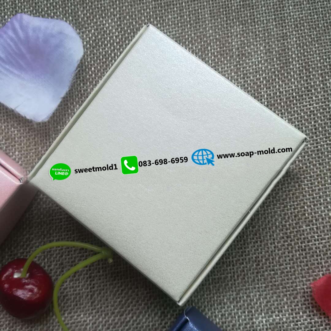 กล่องพับกระดาษสี่เหลี่ยมสีสันสดใส มีให้เลือกขนาดและสี (แพ็ค50ชิ้น)