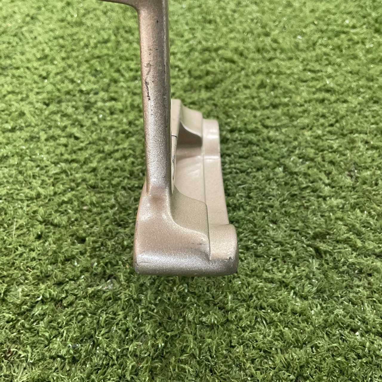 PUTTER Smith No.2 ก้านเหล็ก