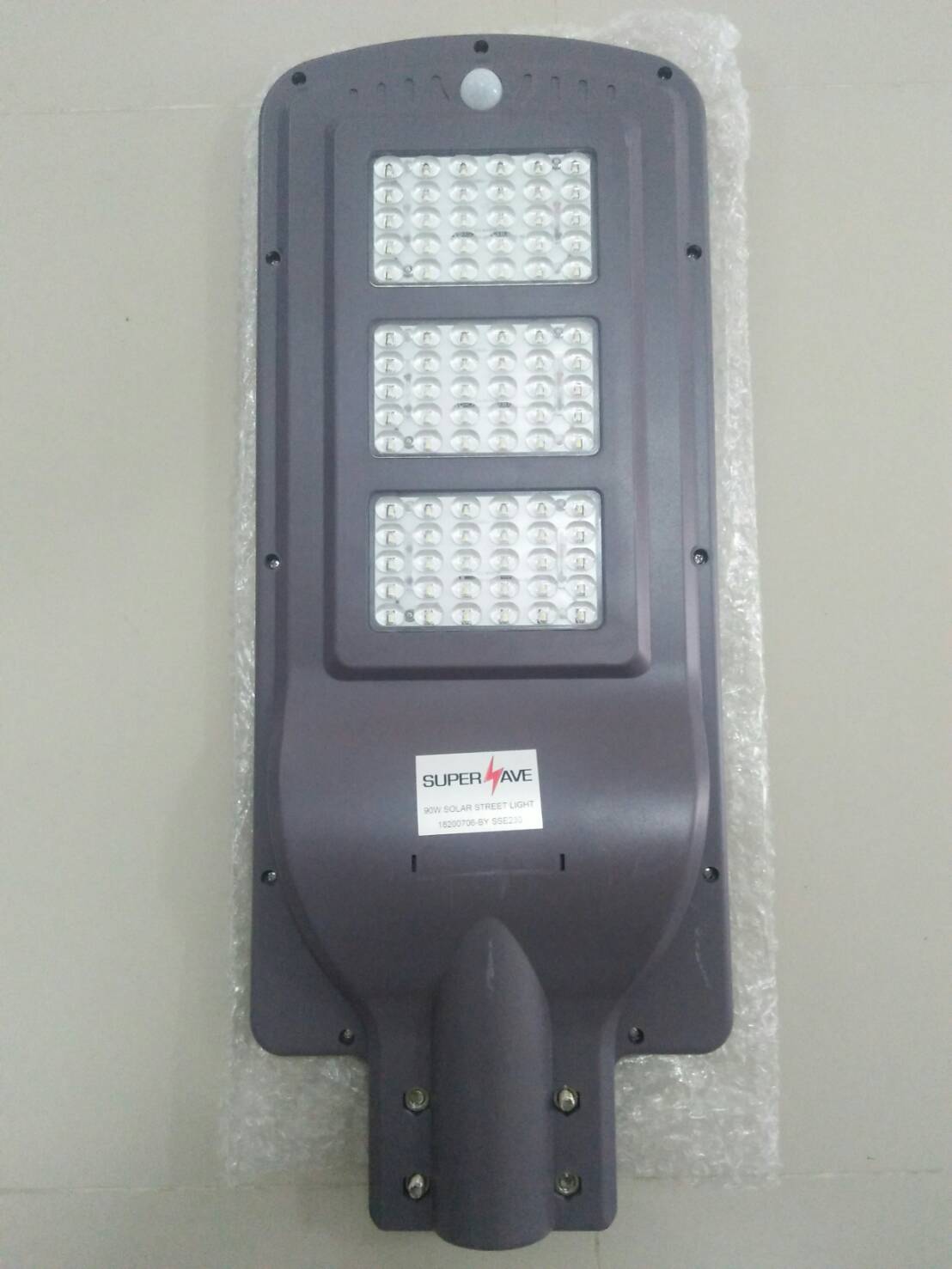 โคมไฟถนน LED โซล่าเซลล์ Solar Street light 90W ไฟถนนโซล่าเซลล์90วัตต์
