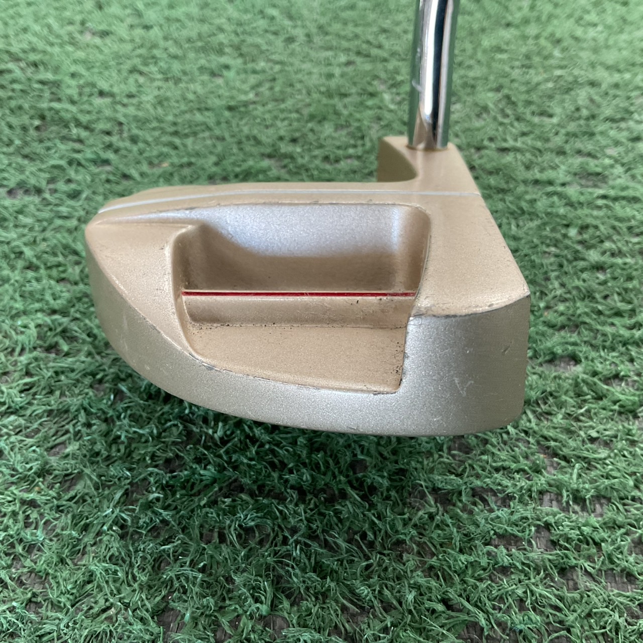 PUTTER ARROWTUBE : TYPE MM ก้านเหล็ก