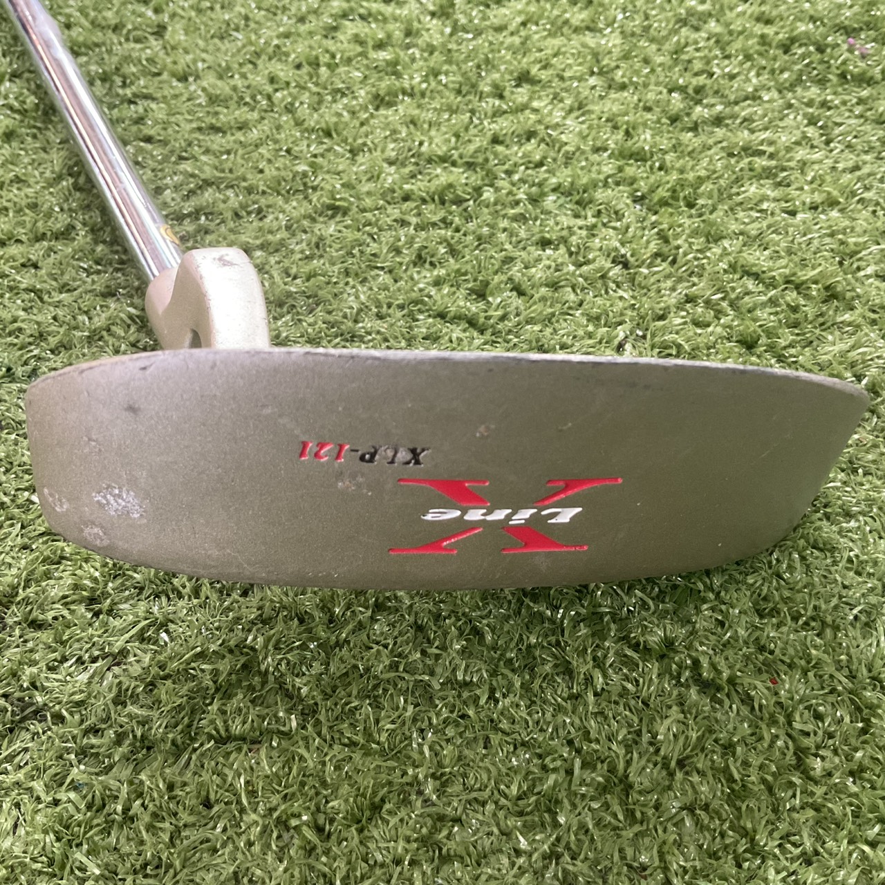 PUTTER X Line : XLP-121 ก้านเหล็ก