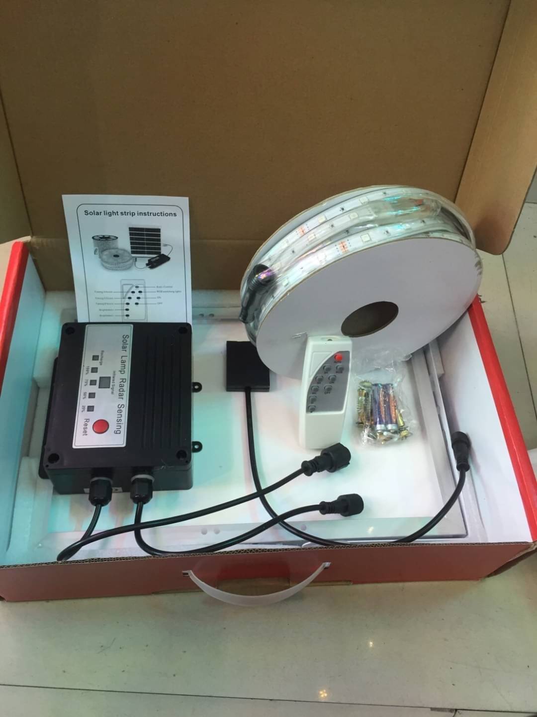 (NEW สว่างเท่าไฟบ้าน)ไฟเส้น Rope light ไฟสายยางโซล่าเซลล์ Led Strip Solar 50M/20M/10M (ปรับได้ทั้งไฟนิ่ง/กระพริบ) ฟรี รีโมท ไฟริบบิ้นโซล่าเซลล์ ไฟซ่อนฝ้า ไฟหลืบ -งานผลิตพิเศษ