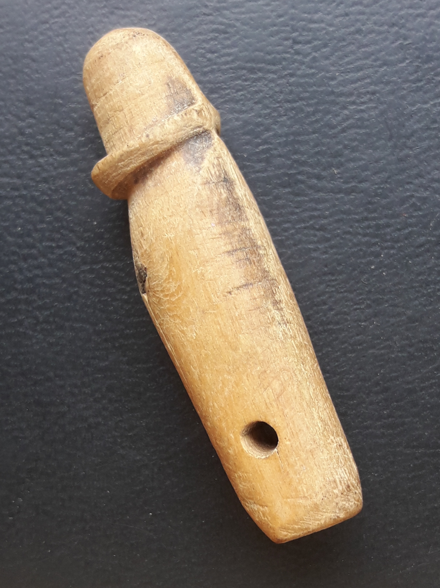 ปลัดขิก หลวงปู่เมฆ วัดลำกระดาน กรุงเทพฯ เนื้อไม้ เก่าสวยครับ