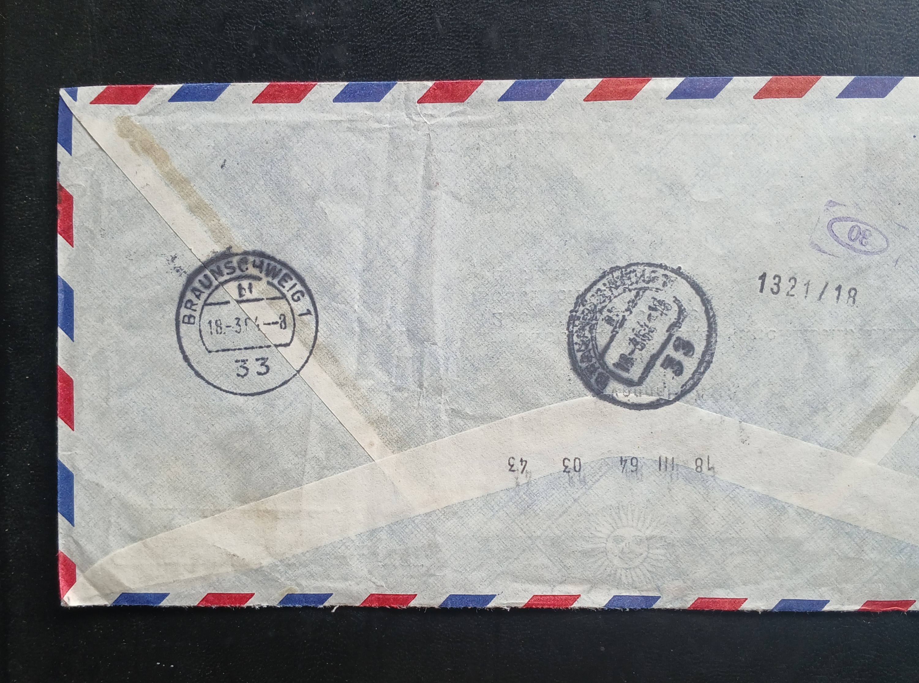 ซองจดหมายเก่า ปี 2507 (1964) BANGKOK-WESTERN GERMANY ตรา EXPRESS ติดแสตมป์พระรูป ร.9 ชุดสอง THAILAND ปี 2494, ชุดสี่ ปี 2506, ไข้มาลาเรีย ปี 2505, 80 ปี ไปรษณีย์โทรเลข ปี 2506 มีตราประทับ ไปรษณีย์กลาง 1964, ตราเยอรมนี BRAUNSCHWEIG 1964