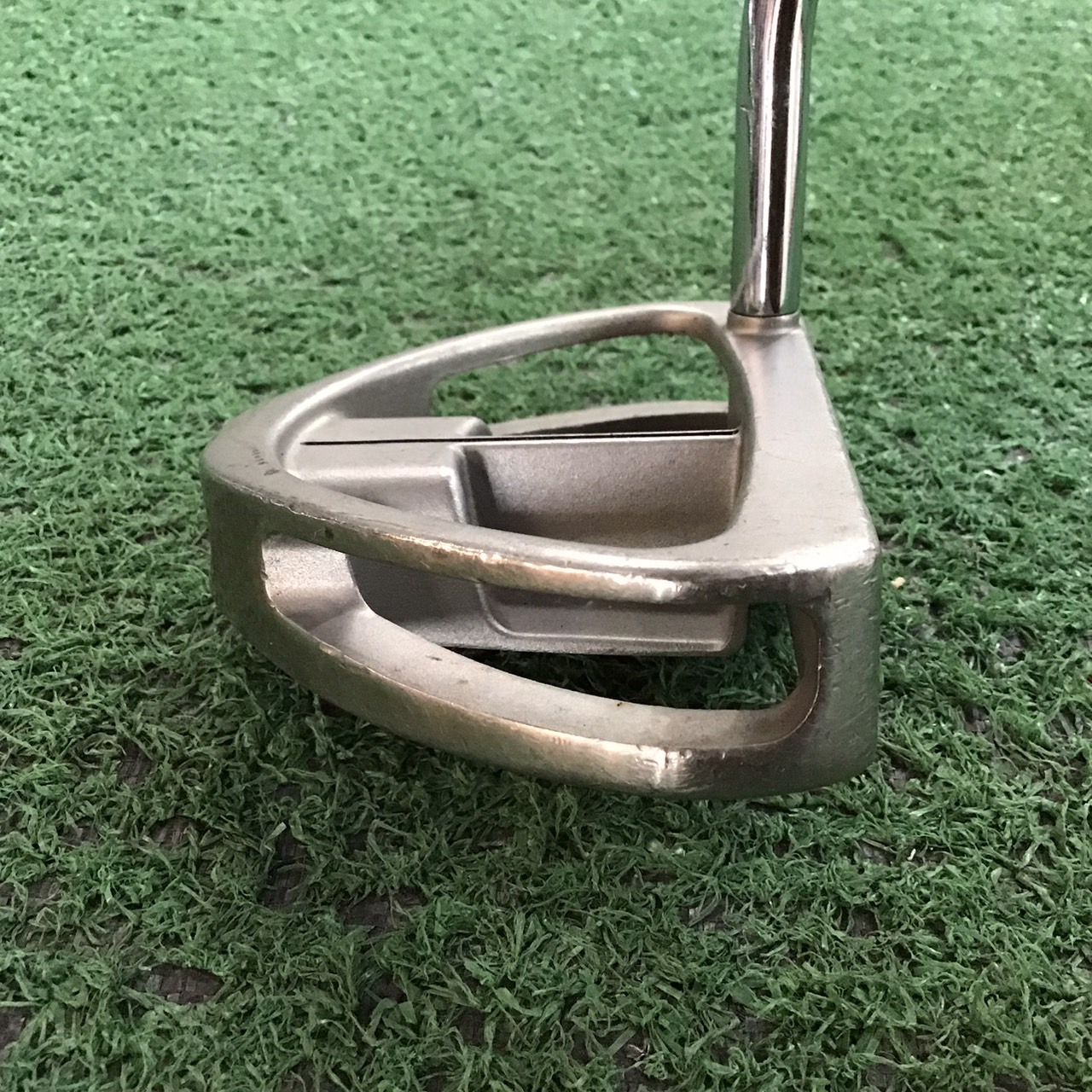 PUTTER TaylorMade : Rossa monza corza agsi ก้านเหล็ก
