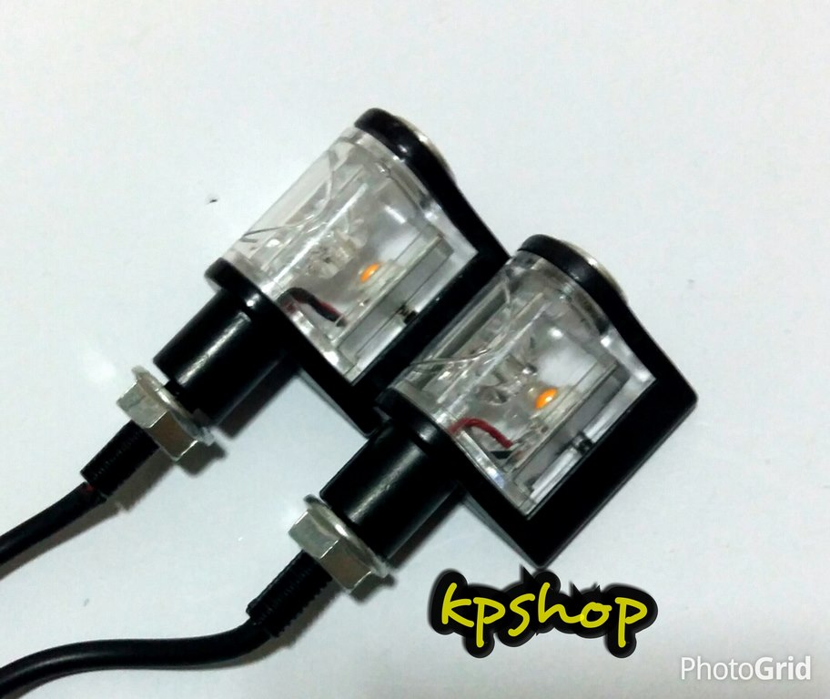 ไฟเลี้ยวมอเตอร์ไซค์แต่ง led rzm