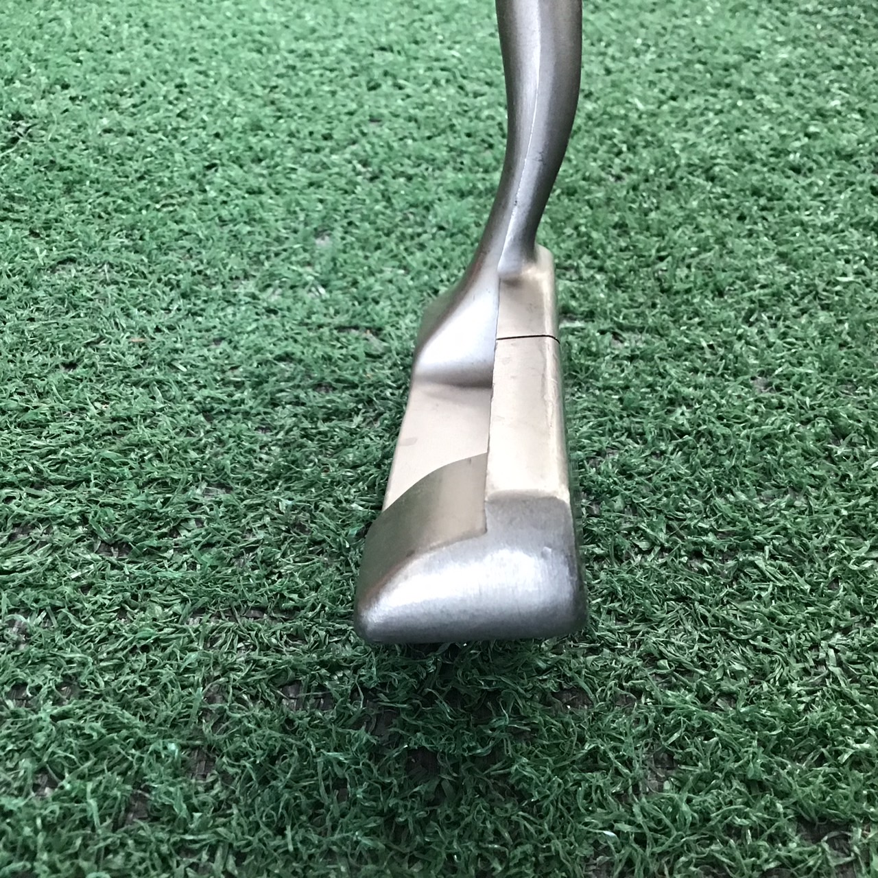 PUTTER Par-Rite : TOE-HEEL G-650 ก้านเหล็ก (สำหรับผู้หญิง)