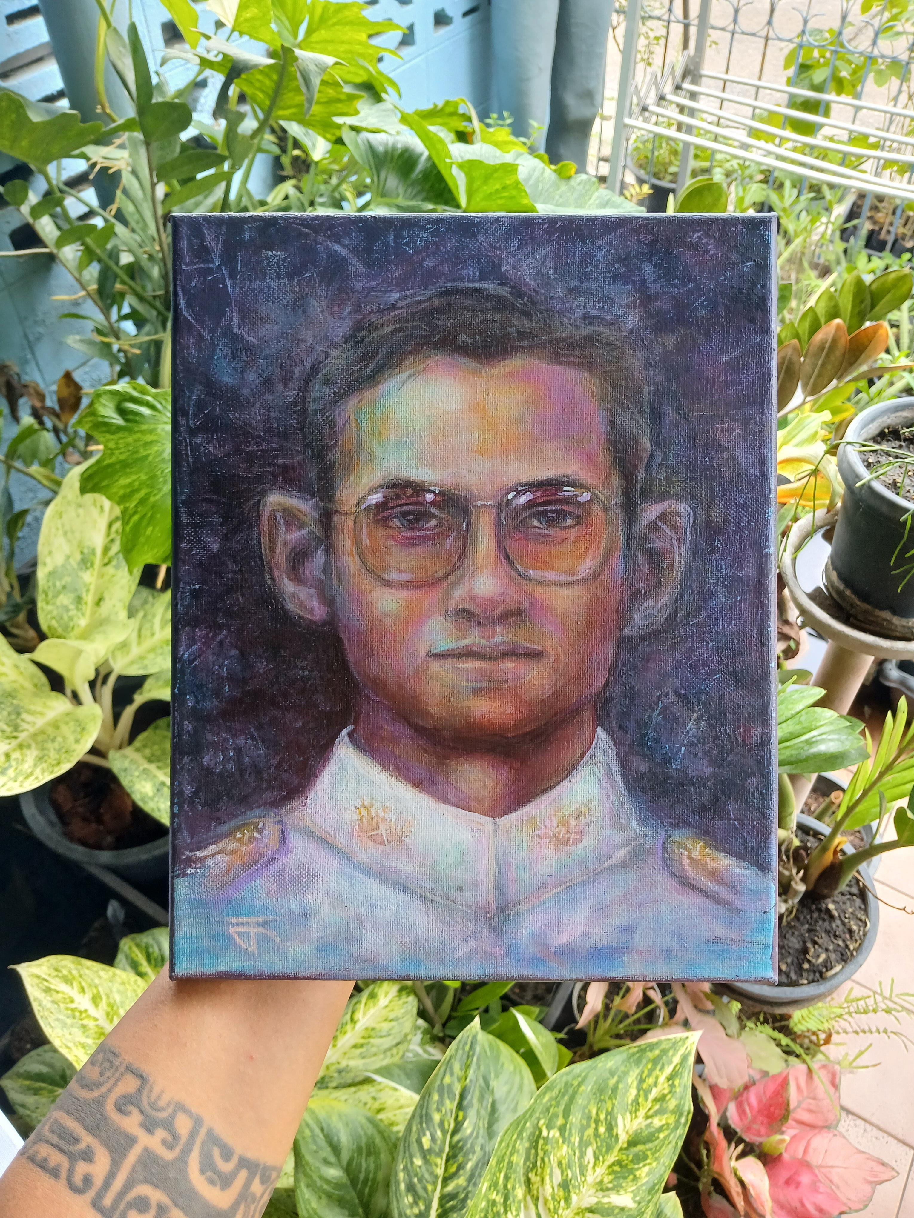 ภาพวาด ในหลวง รัชกาลที่ 9 สีอะครีลิค บนเฟรมผ้าใบ ขนาด 24 cm. x 29.5 cm.(ประมาณ a4)