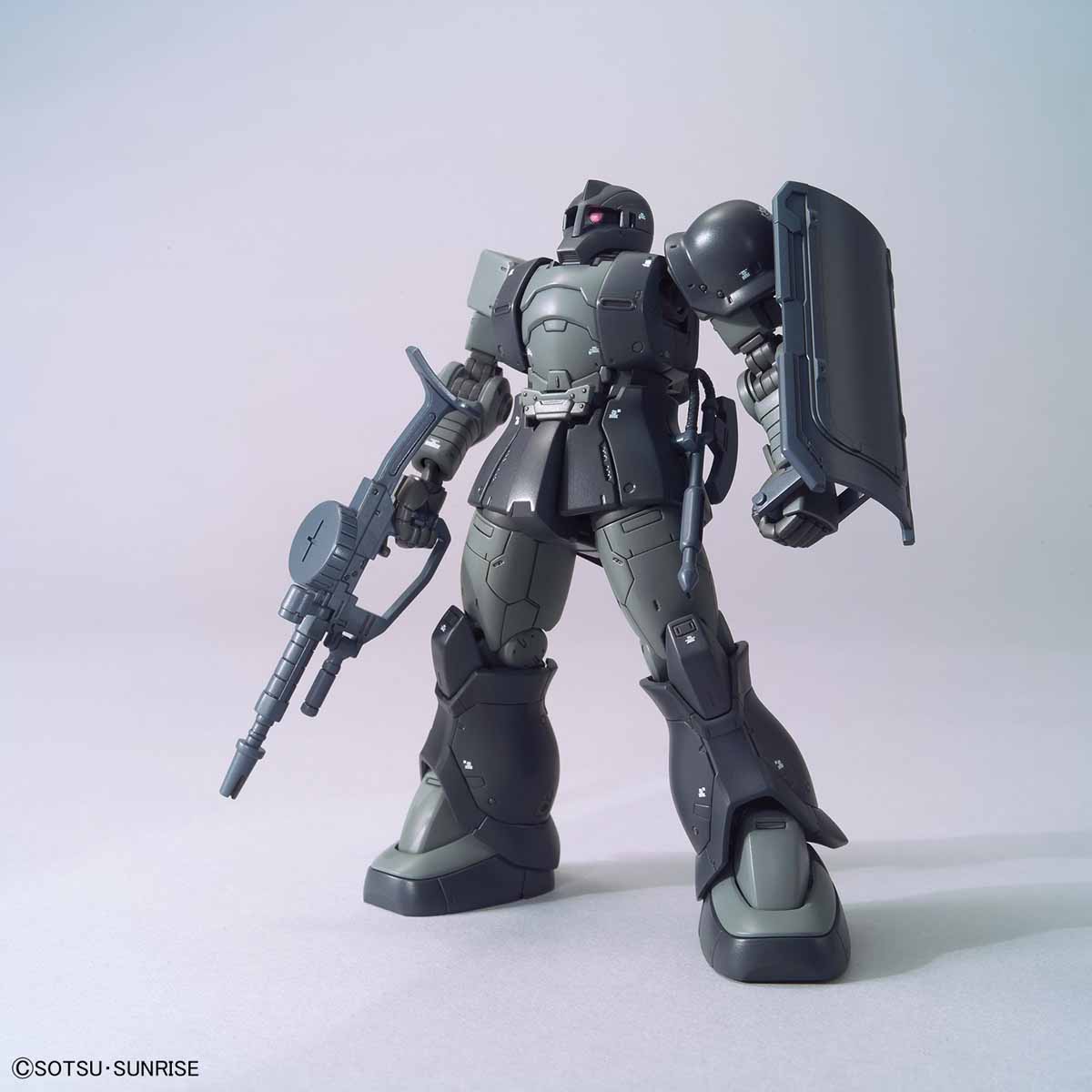 HG 1/144 ZAKU I (KYCILIA'S FORCES)