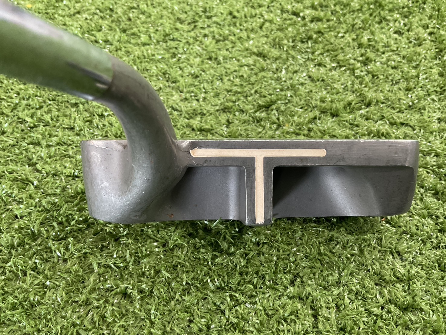 PUTTER T-line USA 03 ก้านเหล็ก