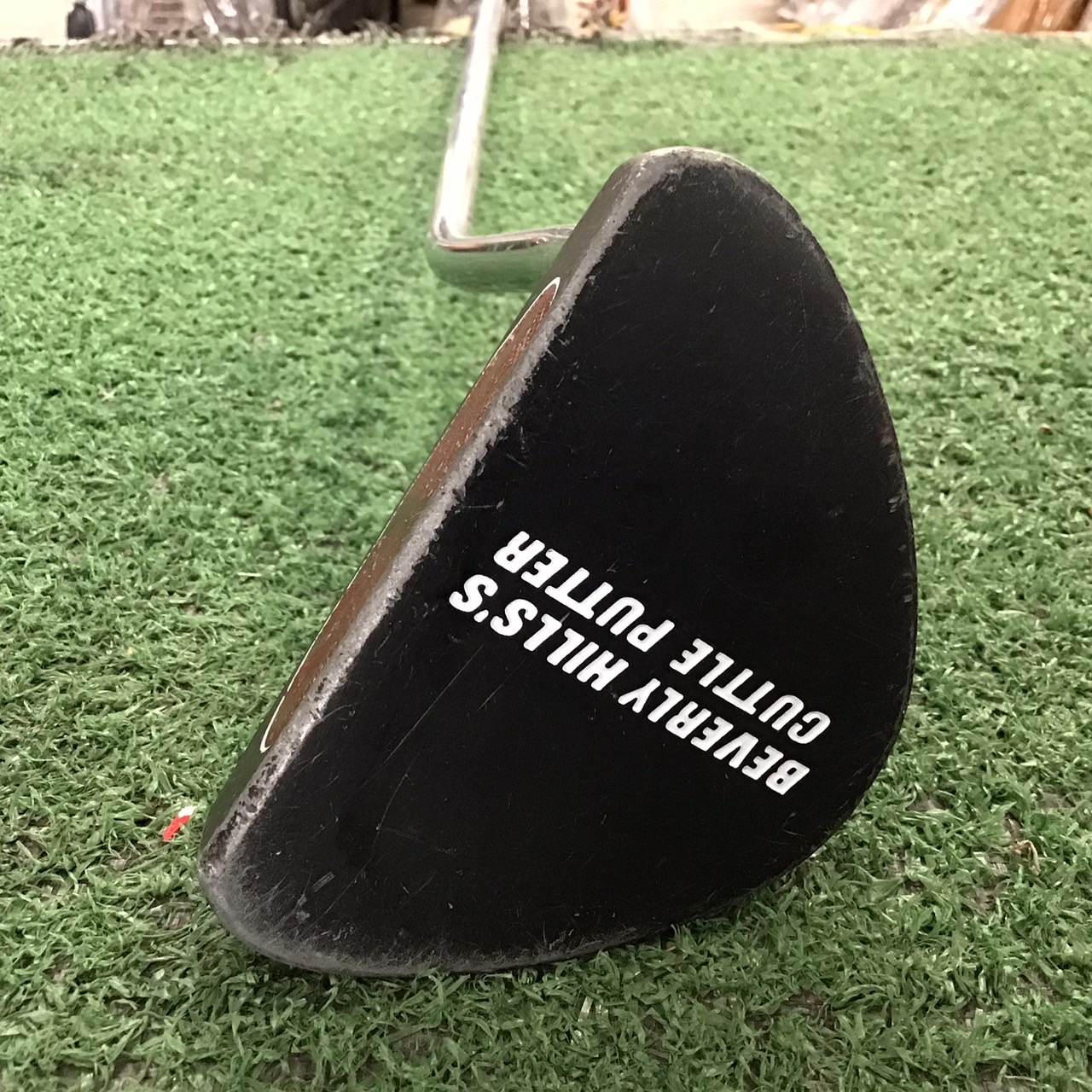 PUTTER BEVERLY : HILLS'S CUTTLE ก้านเหล็ก