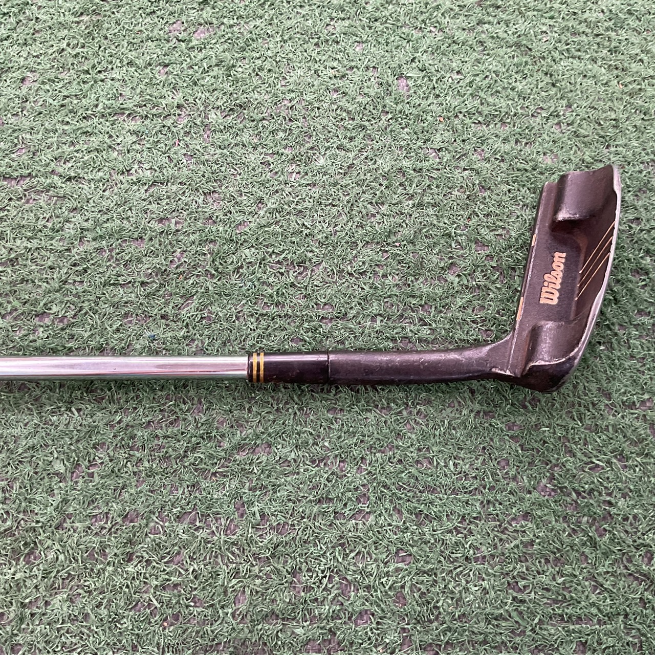 PUTTER Wilson : T P A XVIII ก้านเหล็ก
