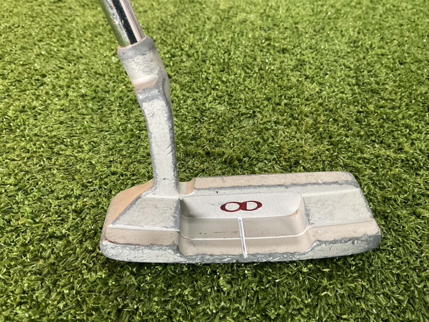 PUTTER OnreD : OVER REV. GROOVE ก้านเหล็ก