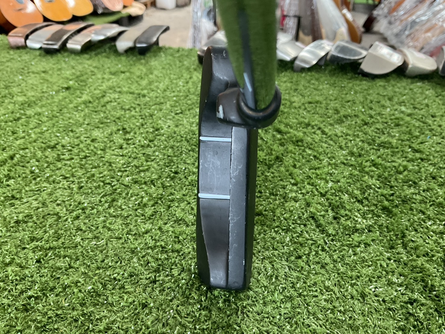 PUTTER Super Tech ก้านเหล็ก