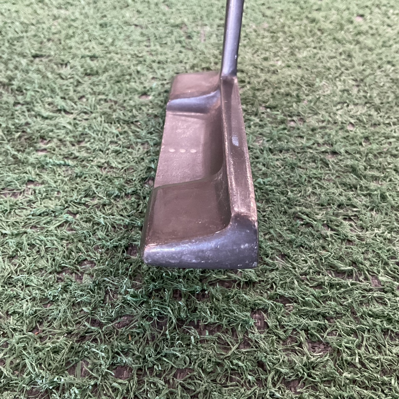 PUTTER Mizuno : EVANOVA 8822 ก้านเหล็ก