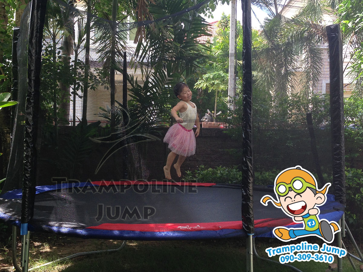 แทรมโพลีน 10 ฟุต สปริงบอร์ดออกกำลังกาย เพิ่มความสูง สำหรับ เด็ก 4 คน