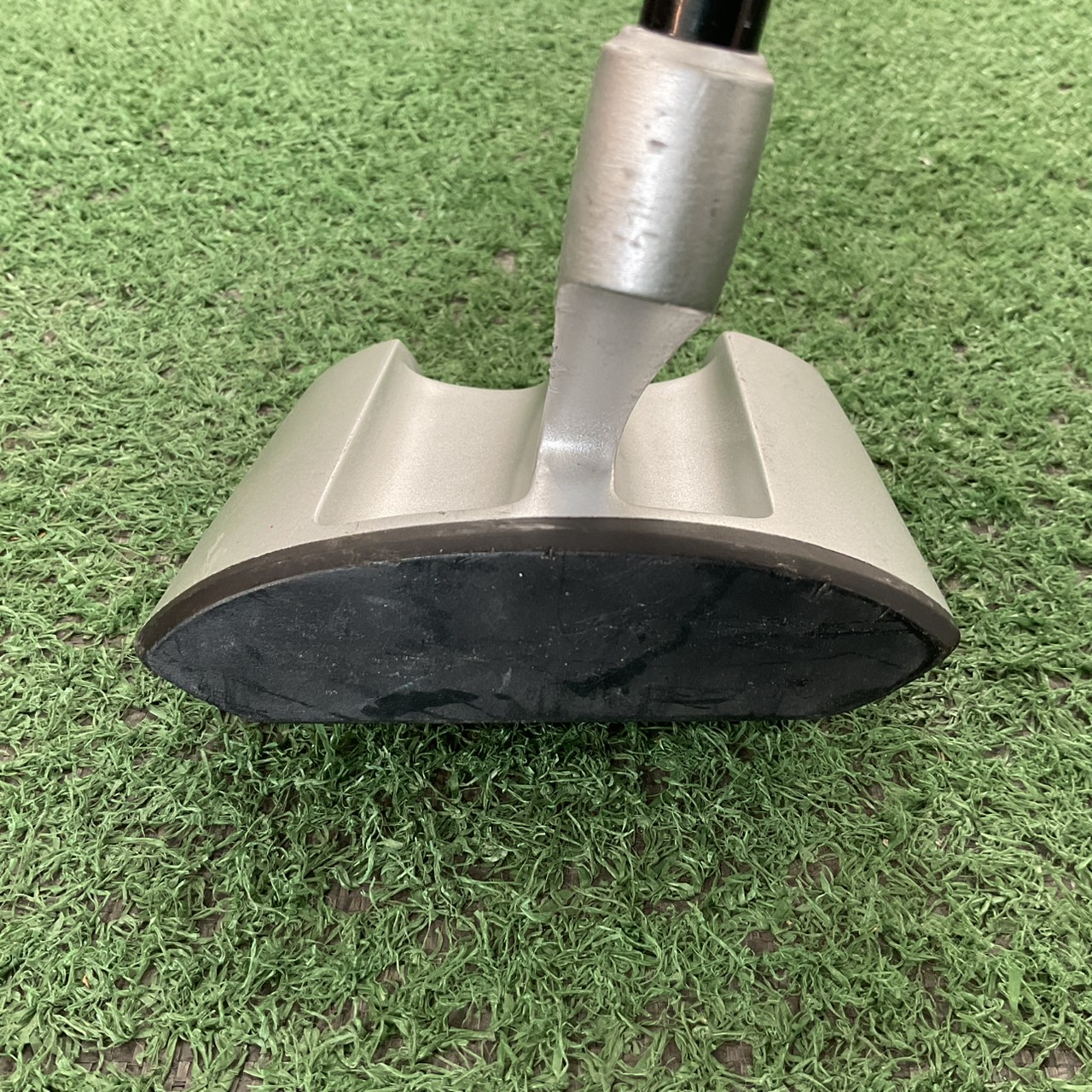 PUTTER THE ONE : SCIENTIFICGOLFERS ก้านกราไฟร์