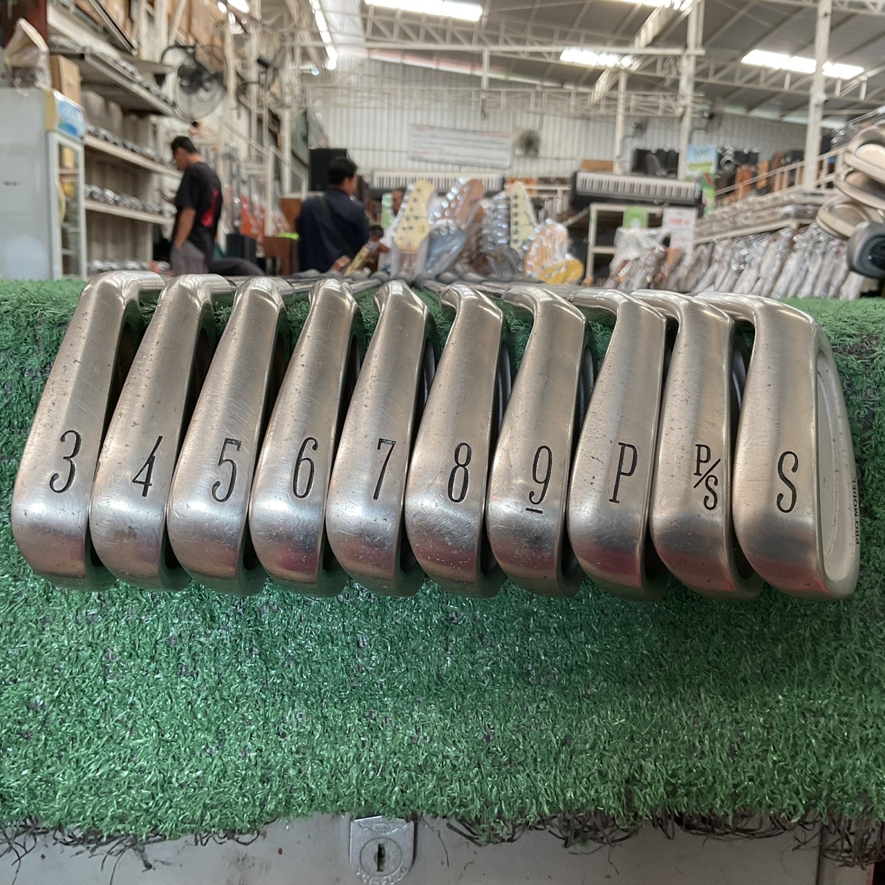 ไม้กอล์ฟ PRO MODEL / SUPER PREMIUM ก้านกราไฟร์