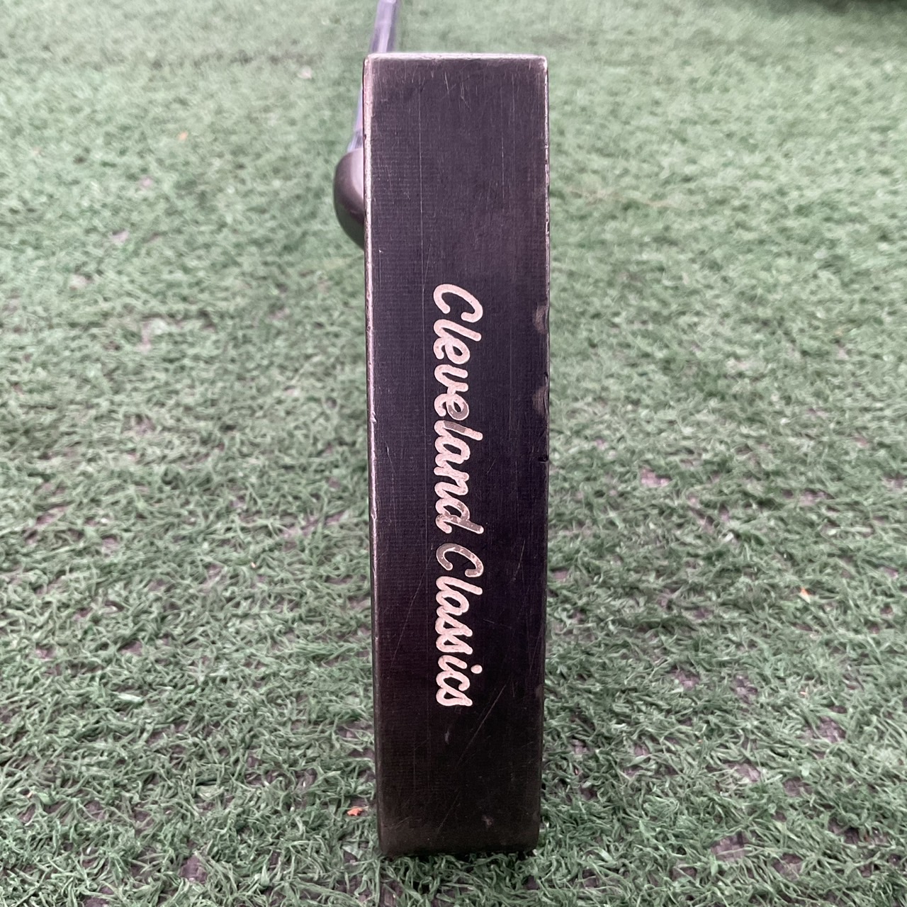 PUTTER Cleveland Classics : KG 10 MILLED ก้านเหล็ก