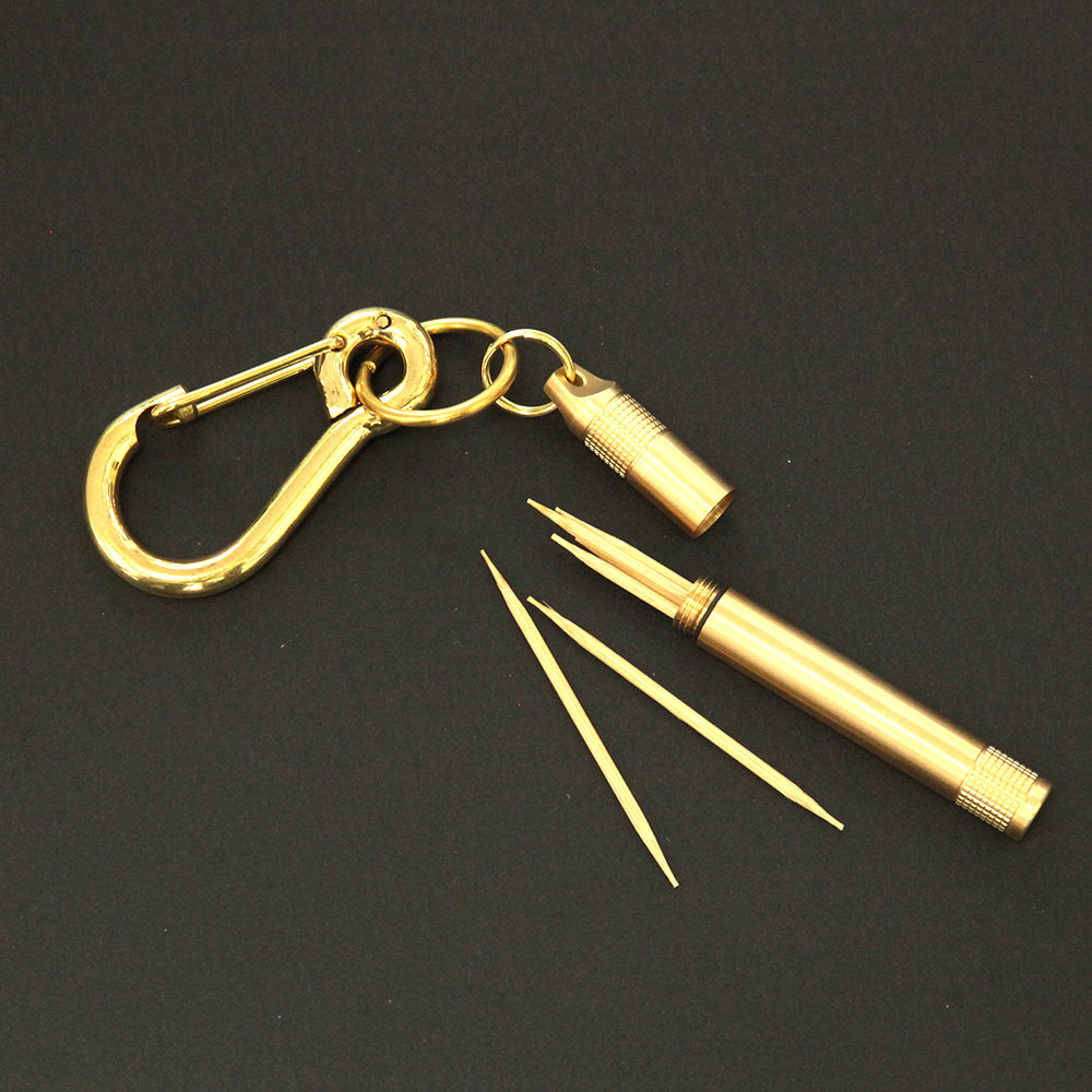 KCB-17 พวงกุญแจ แคปซูลทองเหลือง ท่อทองเหลืองแท้ ยาว 9 ซม. 1 145 กรัม Gold 9 cm.