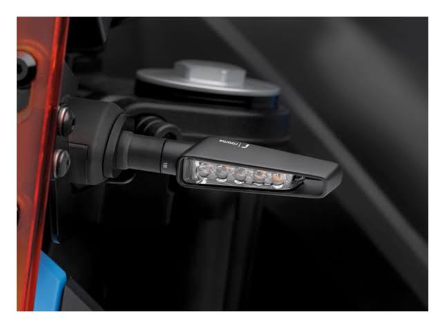 ไฟเลี้ยว RIZOMA รุ่น VISION