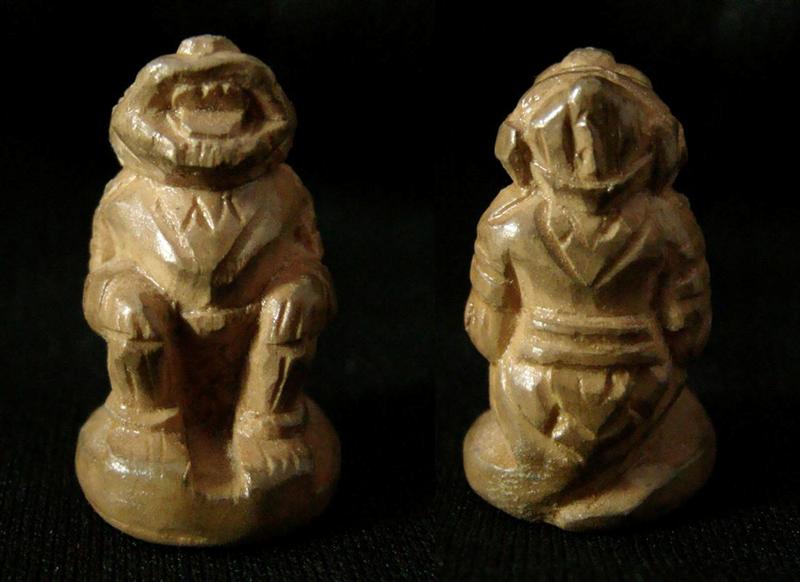 หนุมานทรงเครื่อง เนื้อไม้ลงเคลือบ หลวงพ่อแล วัดพระทรง เพชรบุรี พร้อมกรอบกระเช้าครับ