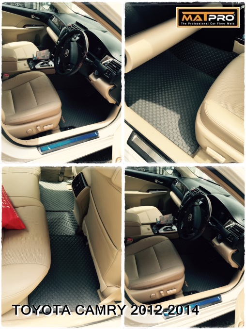 พรมปูพื้นเข้ารูป 100% ลายกระดุม สำหรับรถ รุ่น NEW CAMRY HYBRID 2012-2014