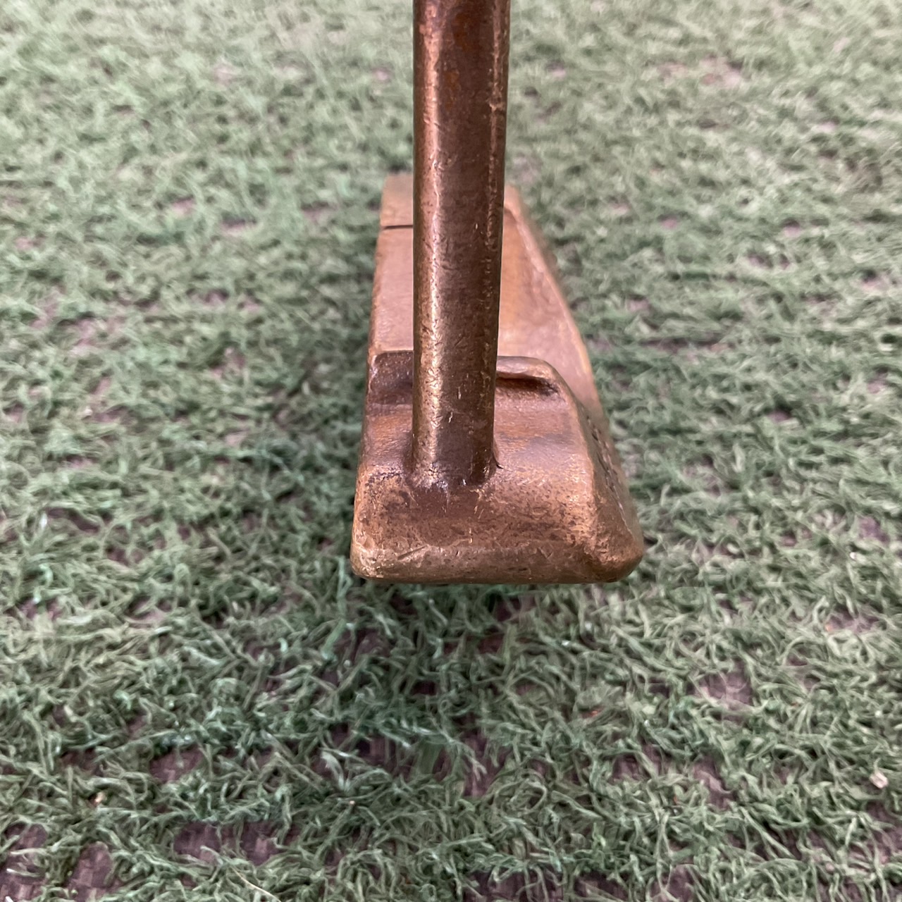 PUTTER Axaline : DELUXE TOPPRO MG-8 ก้านเหล็ก