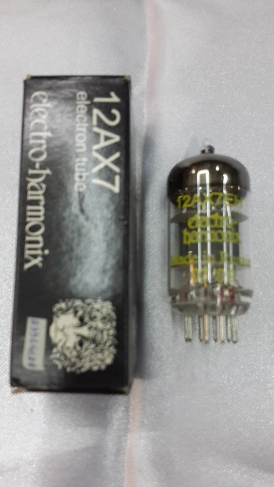 หลอดเครื่องเสียง12AX7
