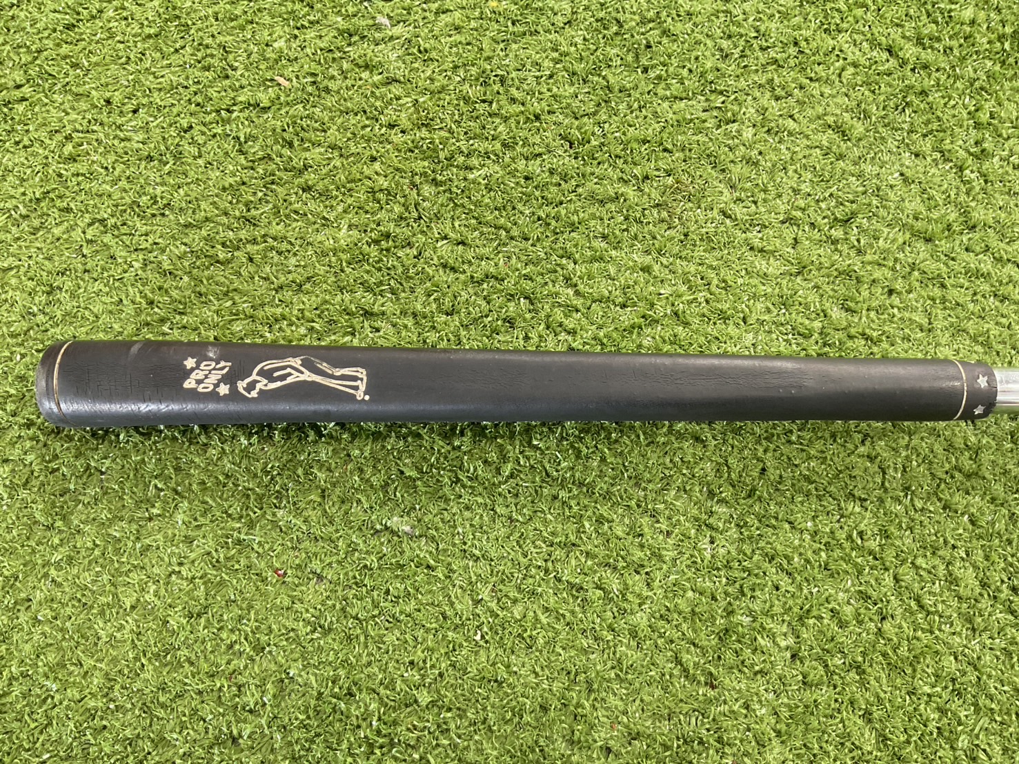 PUTTER T-line USA 03 ก้านเหล็ก