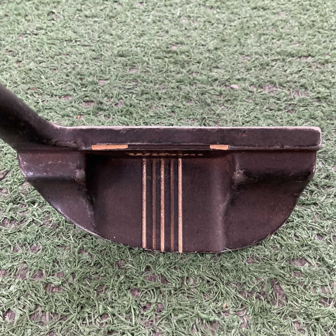PUTTER Wilson : T P A XVIII ก้านเหล็ก