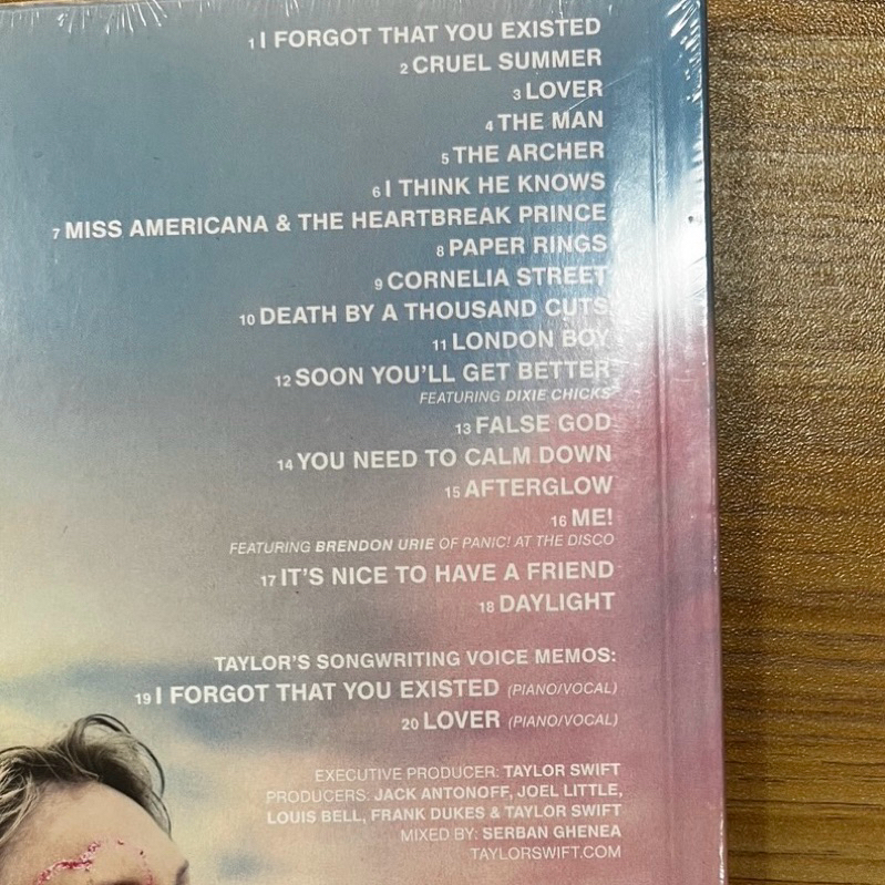 CD Taylor Swift - Lover CD, Album, **Deluxe Edition, Version 1 มือหนึ่ง ซีล