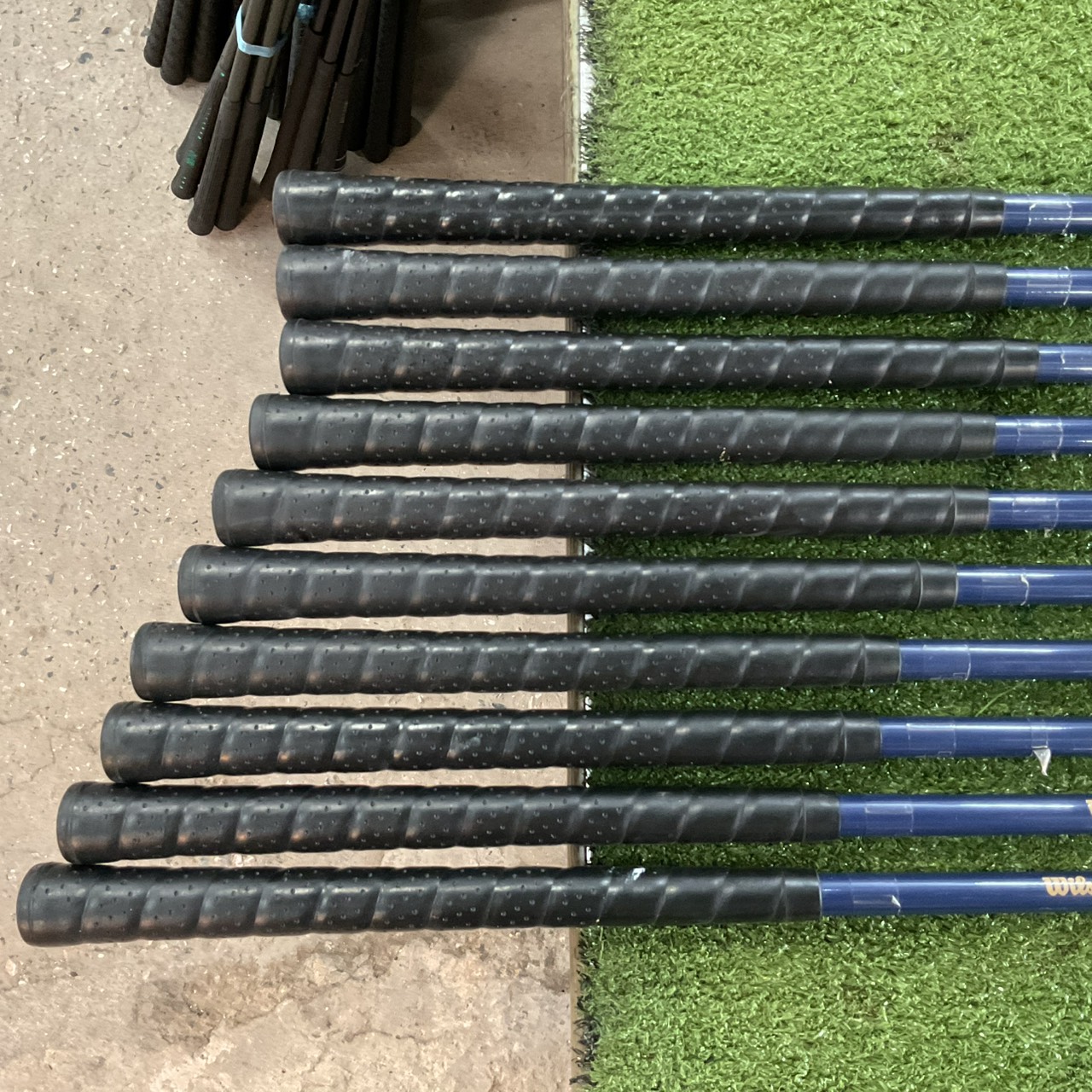 ไม้กอล์ฟ Wilson : JET BRIGHT / PERIMETER ก้านกราไฟร์