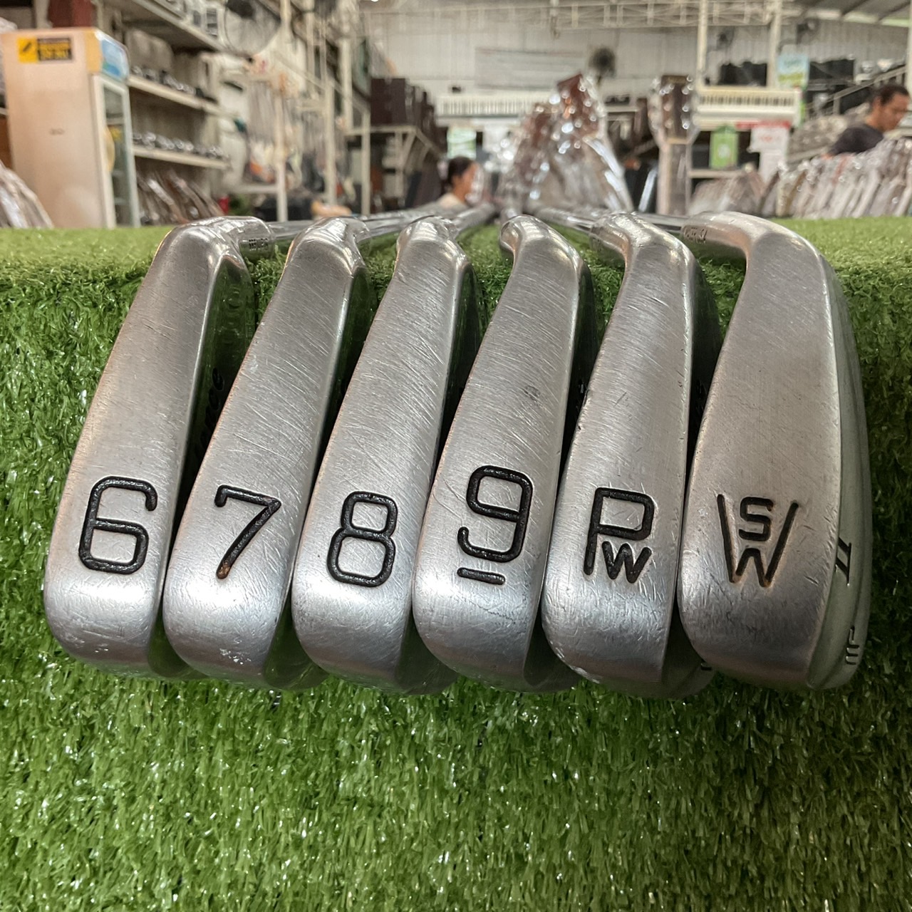 ไม้กอล์ฟ Confidence II / LITE ก้านเหล็ก