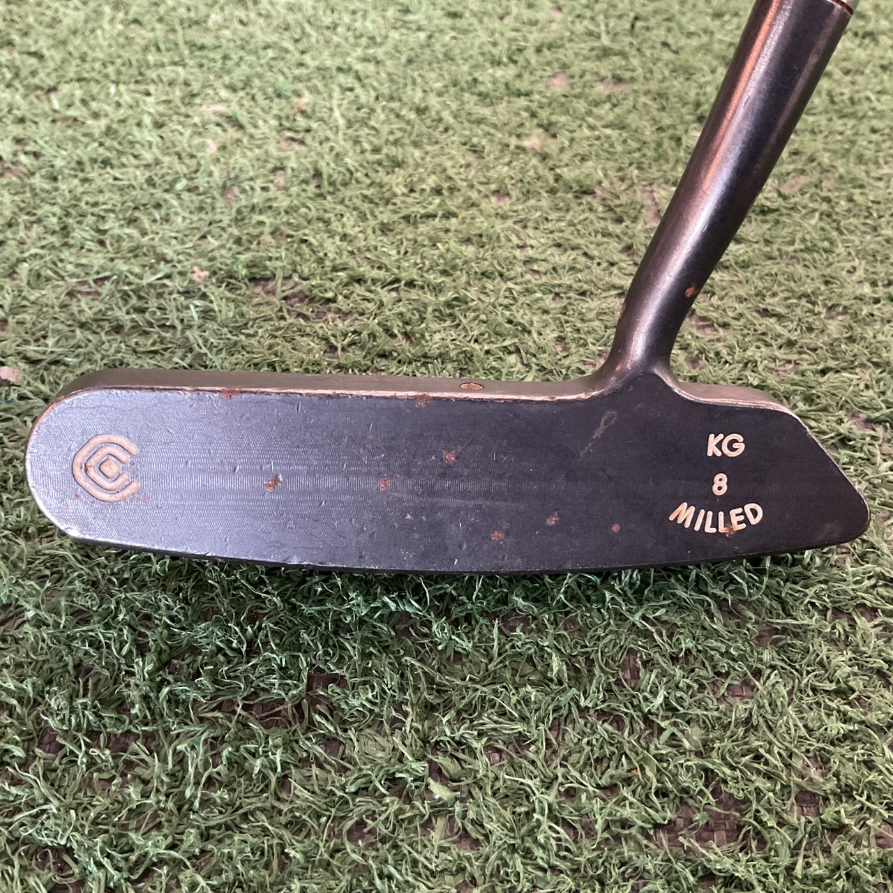 PUTTER Cleveland Classics : KG 8 MILLED ก้านเหล็ก