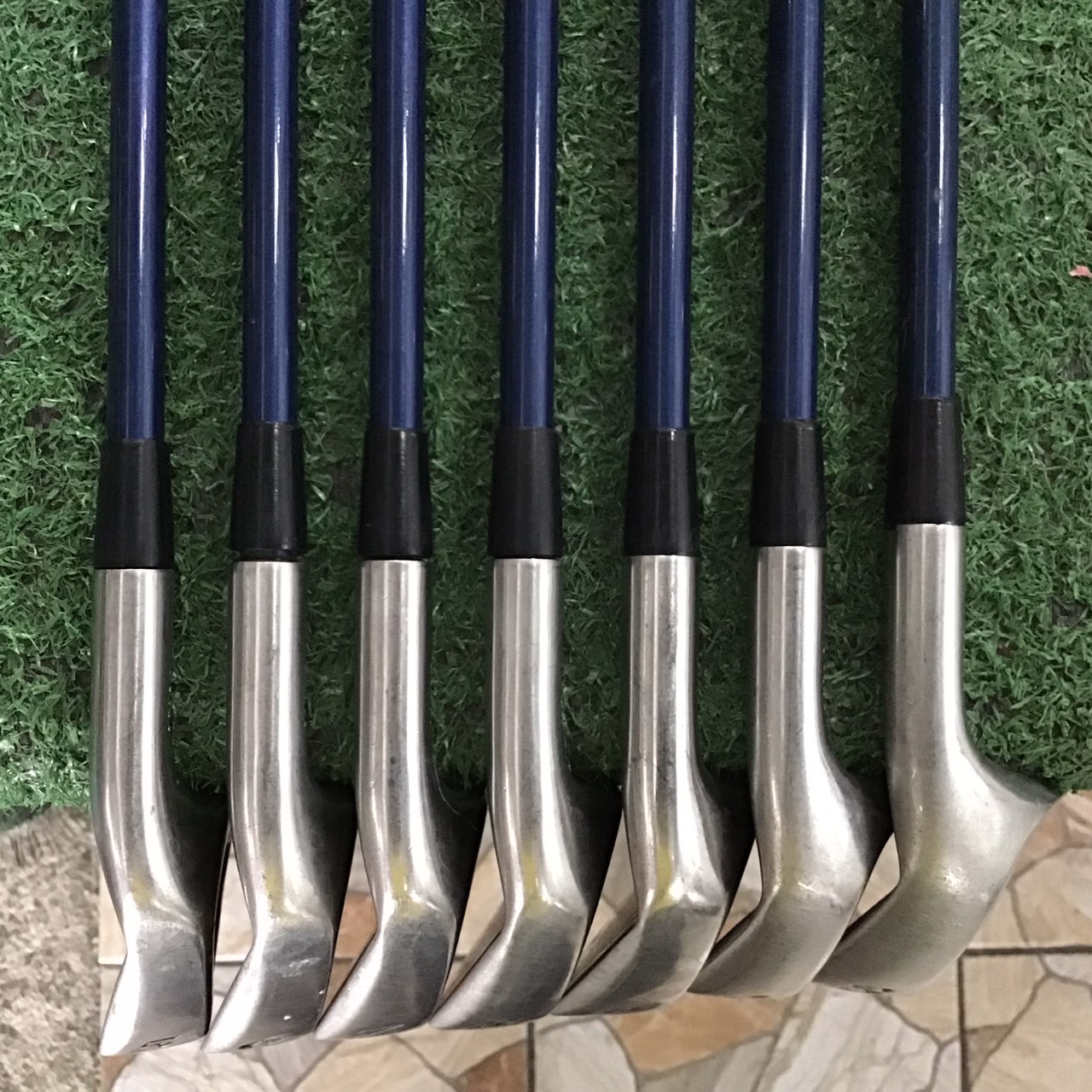 ไม้กอล์ฟ Wilson : PROMATRIX EG OVER SIDE ก้านกราไฟร์