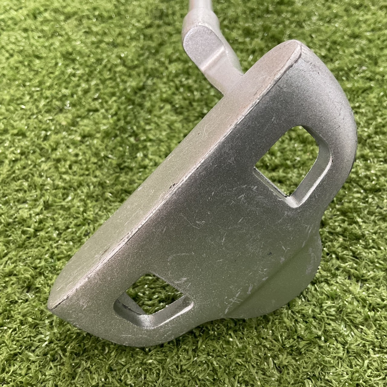 PUTTER NIFTY ก้านกราไฟร์ (สำหรับเด็ก)