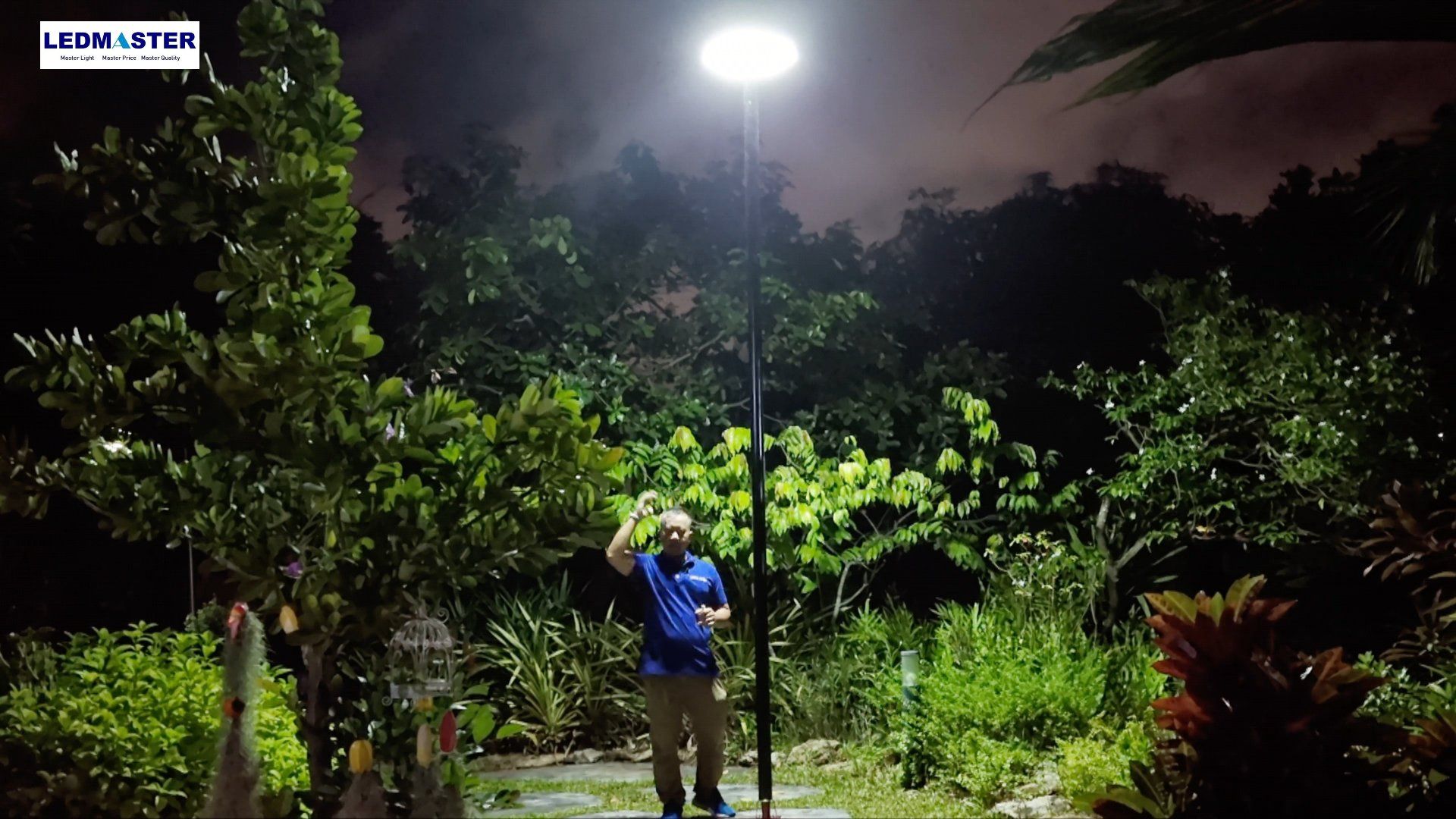 🔥200000W🔥โคมไฟถนนโซล่าเซลล์ UFO สว่างมาก โหมดสว่างคงที่ เปิดสว่างกลางวันได้ Solar Light ไฟโซล่าเซลล์ โคมไฟจานบินพลังงานแสงอาทิตย์ (ยี่ห้อ StarX