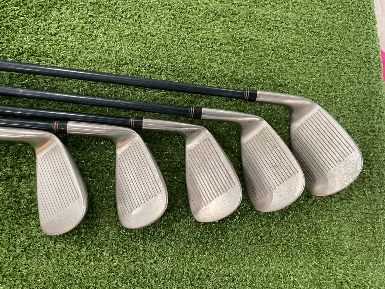 ไม้กอล์ฟ DUNLOP : TOUR CAVITY ก้านกราไฟร์