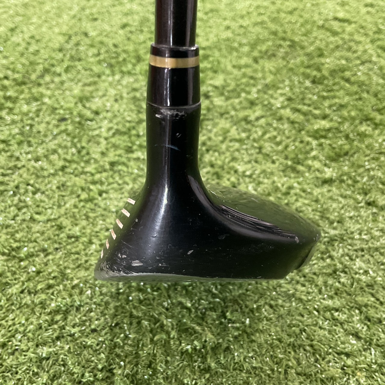 UTILITY 23° ROYAL FLASH : RF-01 #7 Flex-R ก้านกราไฟร์