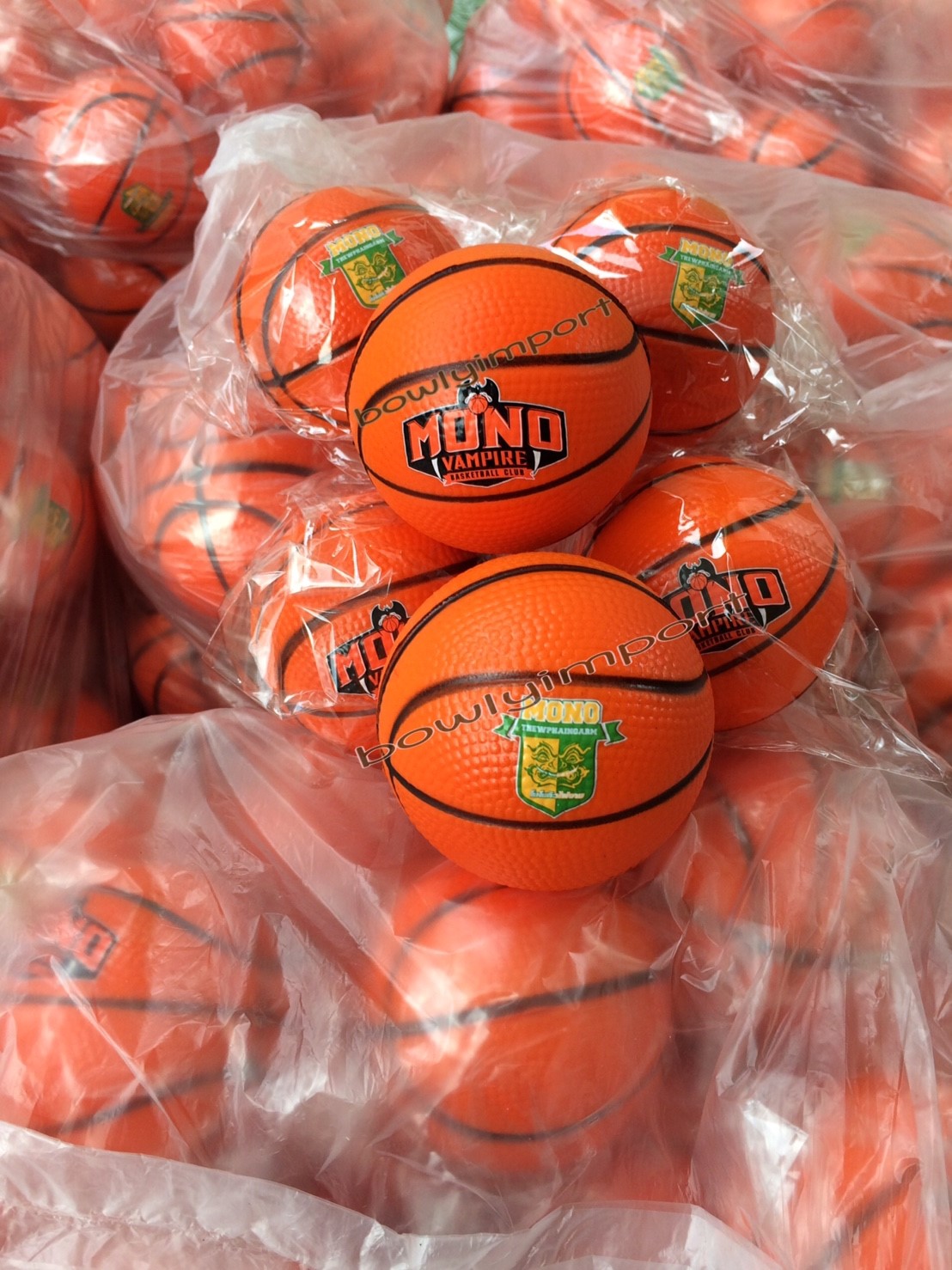 ผลิตลูกบอลบีบ บริหารมือ พร้อมโลโก้