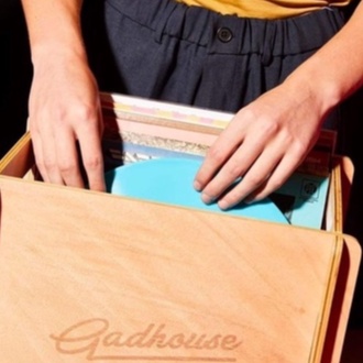 Gadhouse storage crate ลังไม้ กล่องไม้ เก็บแผ่นเสียง (สีไม้)