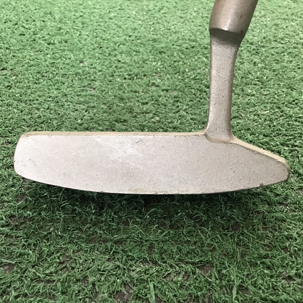 PUTTER J.Green Cup : JGC-V ก้านเหล็ก