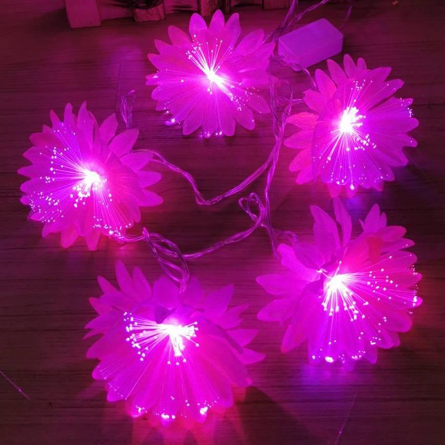 ไฟคริสมาส ไฟปีใหม่ ดอกไม้ไฟ LED flower light จำนวน 20 ดอก สายยาว 5.3 เมตร เเสงชมพู เหลือง ขาว มาพร้อมปลั๊กไฟ ใช้งานได้เลย / ใช้สำหรับเป็นไฟประดับตกเเต่ง ไฟเเฟนซีประดับอาคาร ไฟประดับต้นไม้ ไฟประดับต้นคริสมาส ไฟประดับปีใหม่ ไฟงานวัด ไฟเส้นตกเเต่ง