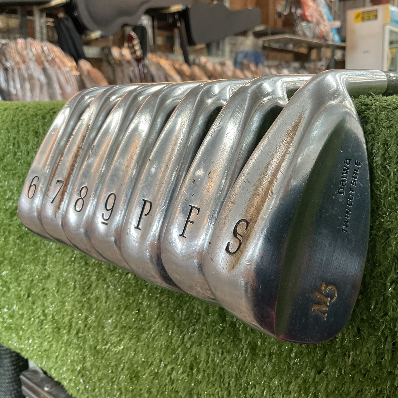 ไม้กอล์ฟ Daiwa : TWIN CUT SOLE M3 / WHISKER ก้านกราไฟร์