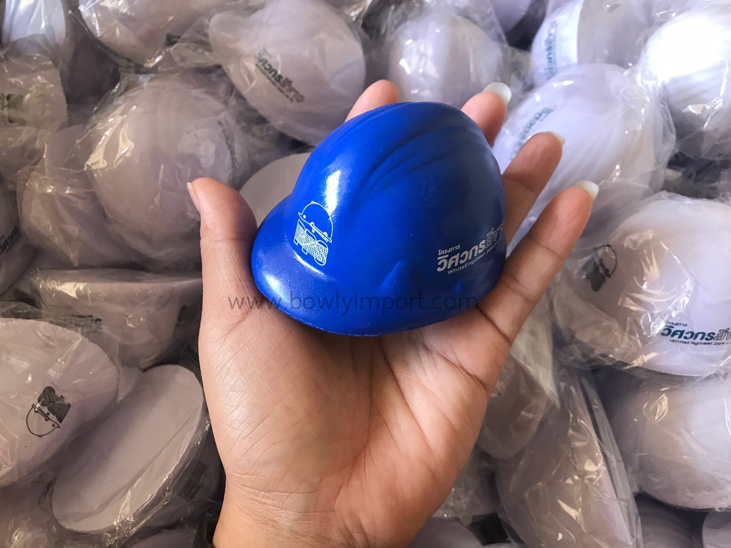 ผลิตลูกบอลบีบ บริหารมือ พร้อมโลโก้