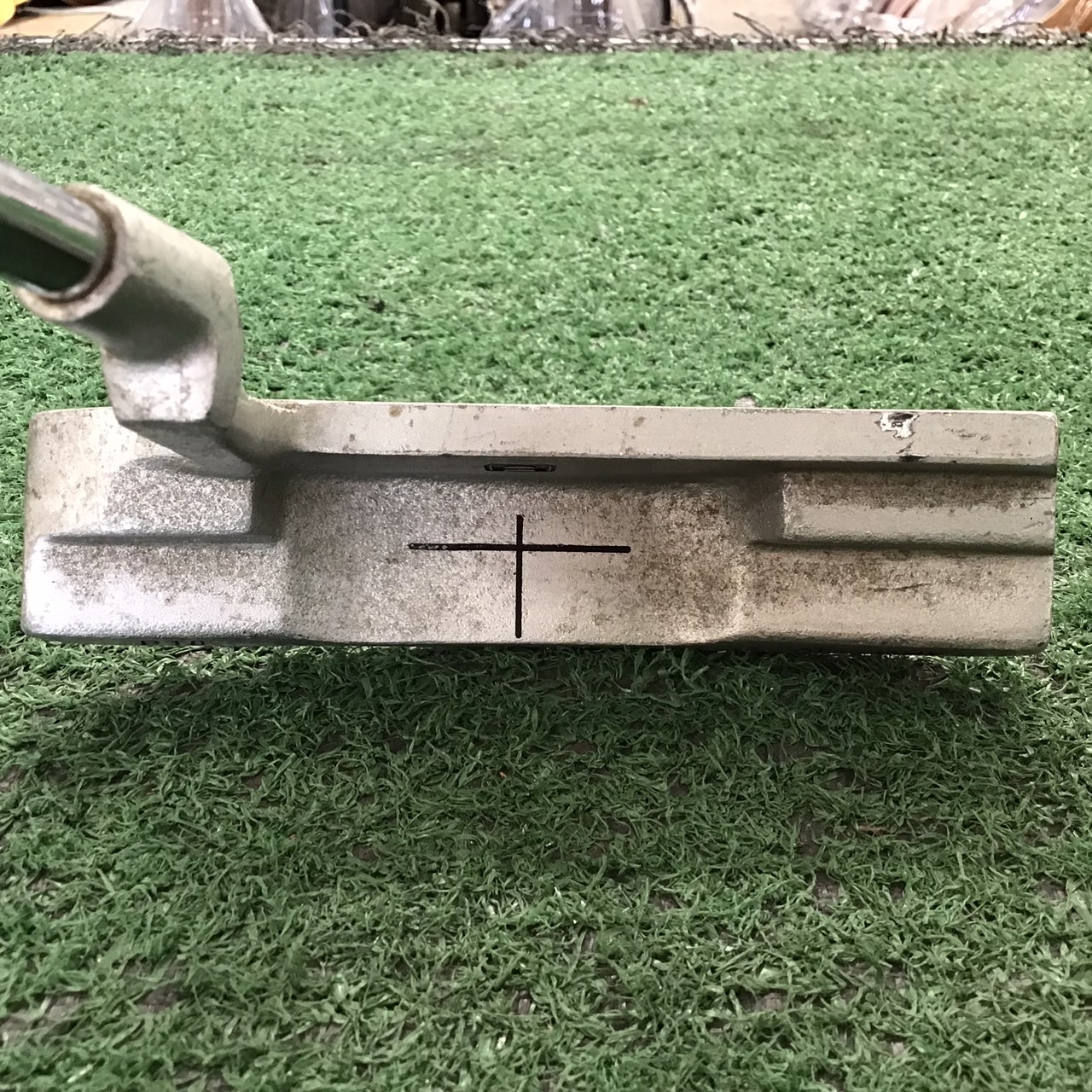 PUTTER ARIGA : P18 ALL ONE ก้านเหล็ก