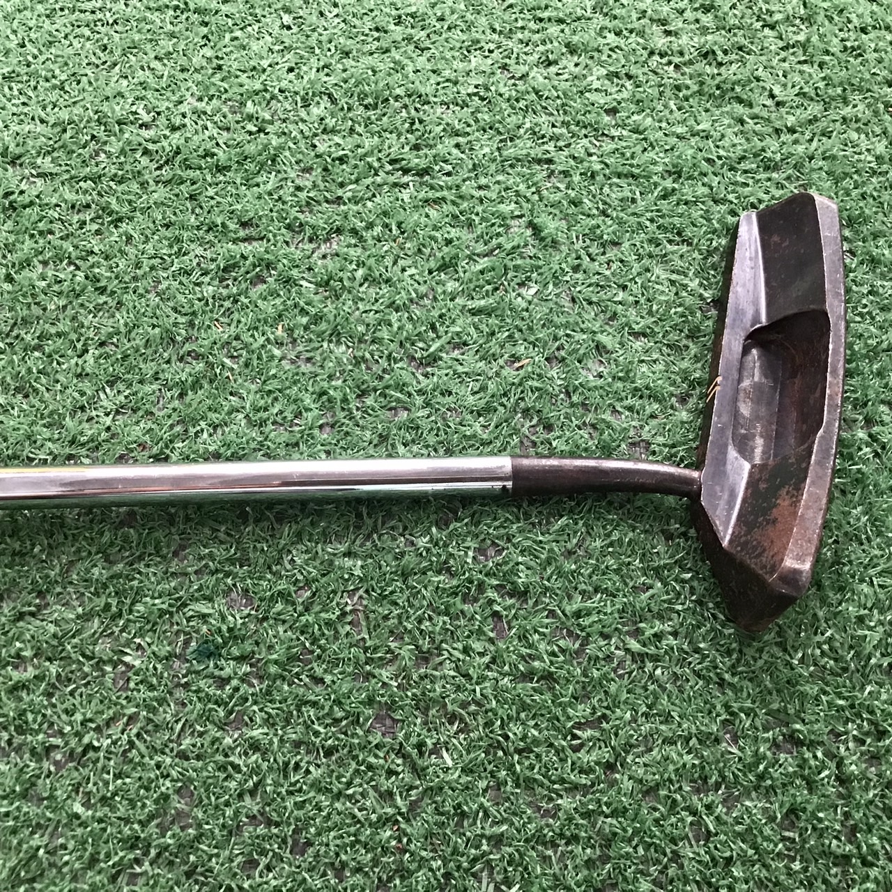 PUTTER Maxfli : Tad Moore TM-4 ก้านเหล็ก
